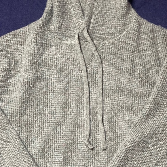 Grey hoodie - Picture 3 of 3